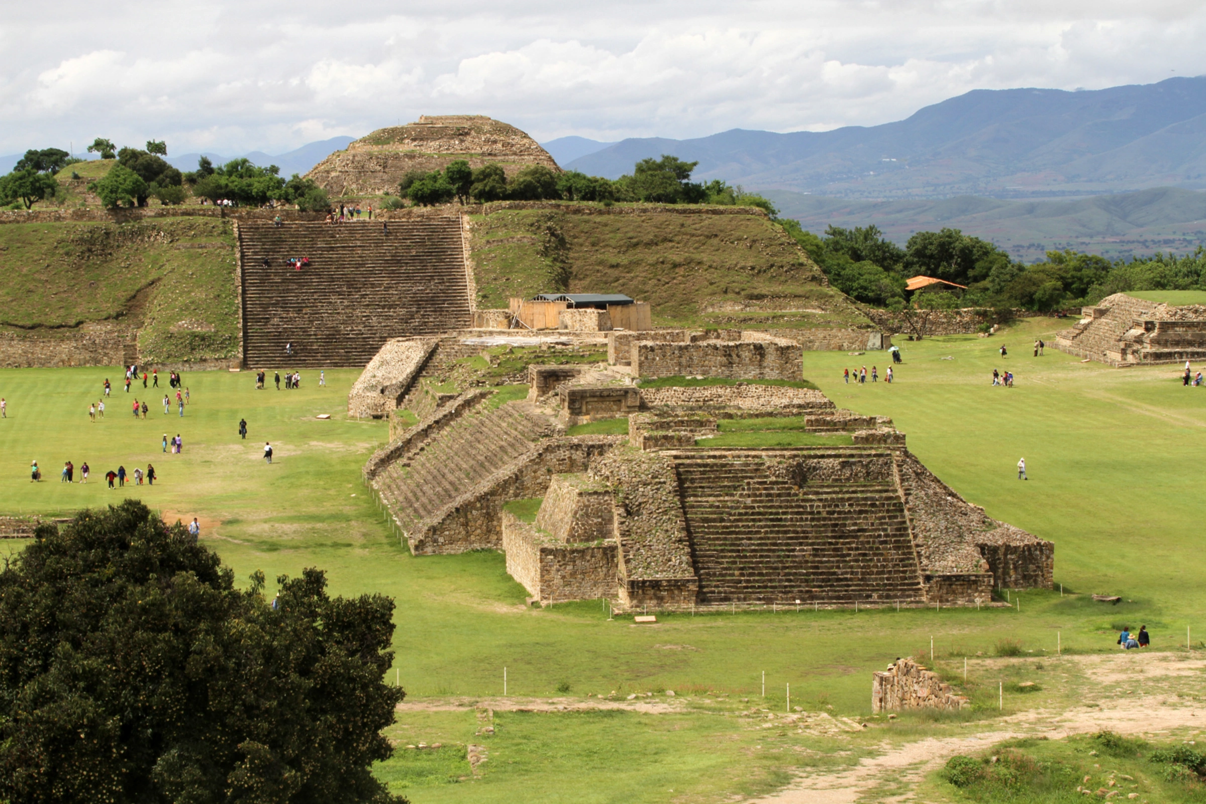 Monte_Alban[1].webp